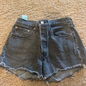 Levi's Black Jean Shorts High-Waisted Distressed